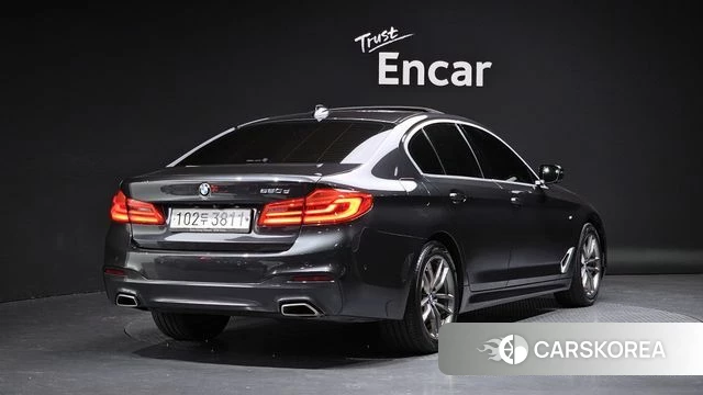 BMW 5 Series (G30) id 3886278 из Кореи 12