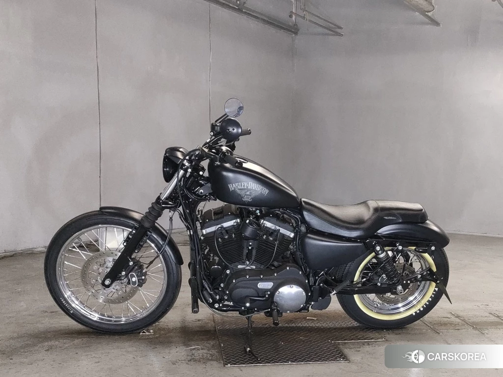Проданный Harley-Davidson Sportster XL883N 2018 из Японии, фото 2