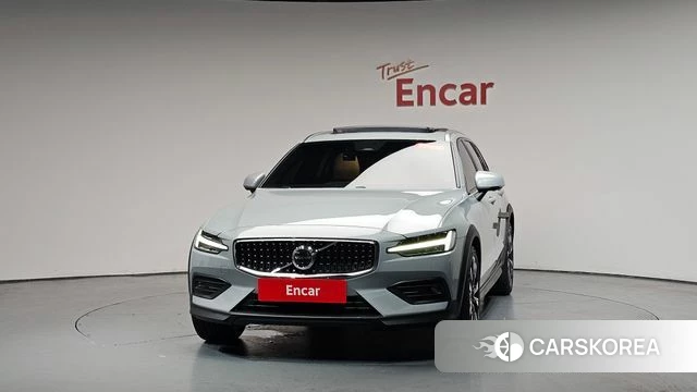 Volvo V60 Cross-Country 2nd Generation id 4381400 из Кореи 12
