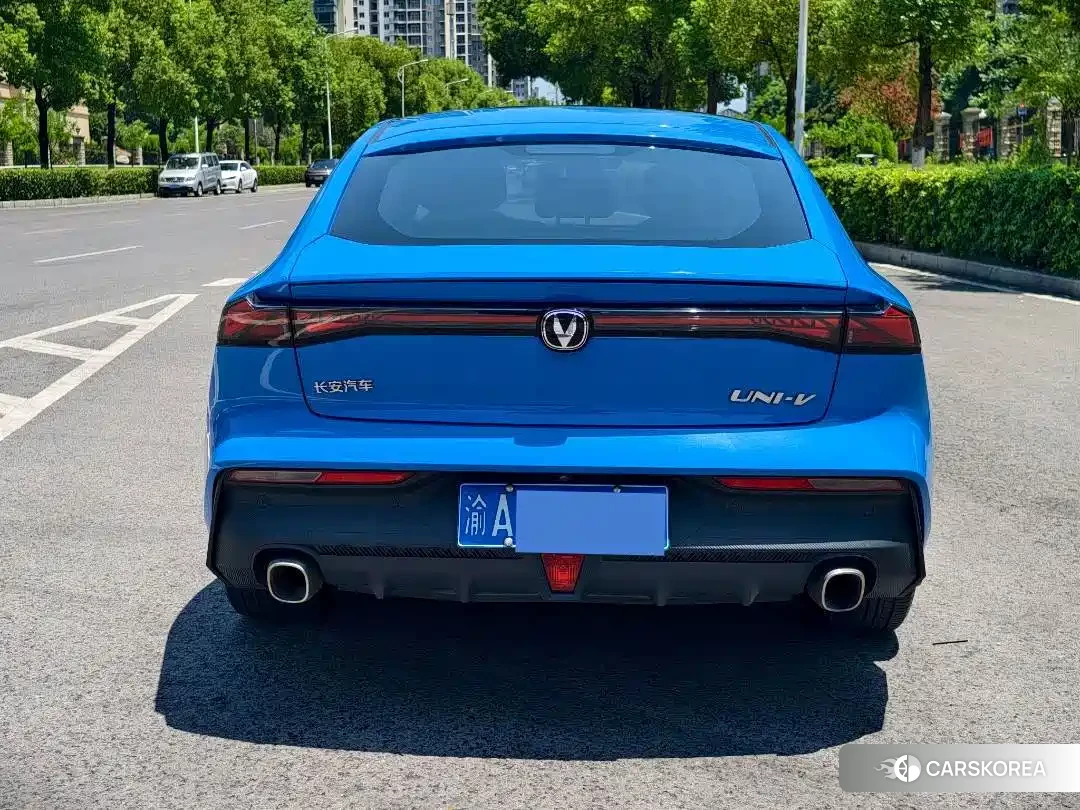 Chang'an UNI-V id 4653939 из Китая 8