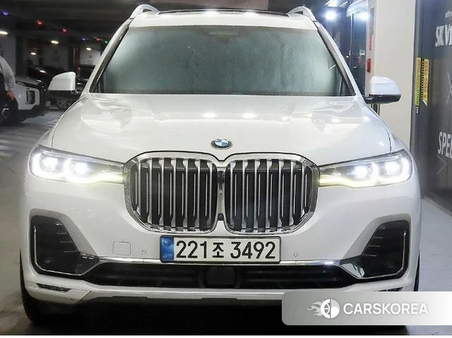 BMW X7 (G07) 2021 Белый из Кореи, фото 2