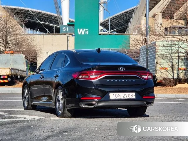 Hyundai Grandeur IG id 3541396 из Кореи 12