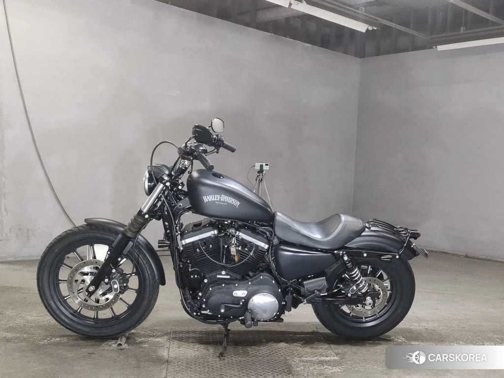 Проданный Harley-Davidson Sportster XL883N 2014 из Японии, фото 2