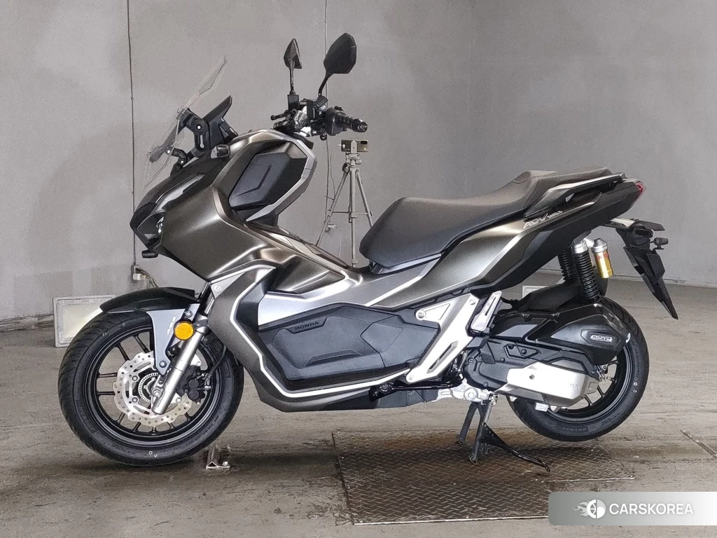 Проданный Honda ADV150 2019 из Японии