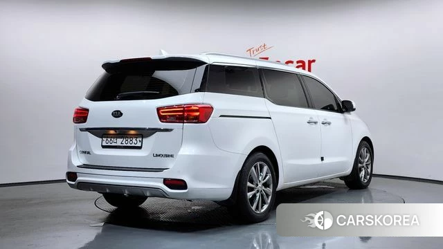Kia The New Carnival id 4551906 из Кореи 12