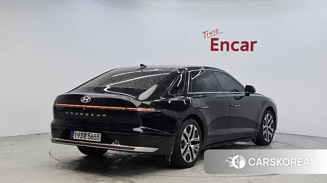 Hyundai Grandeur (GN7) id 3596834 из Кореи 12