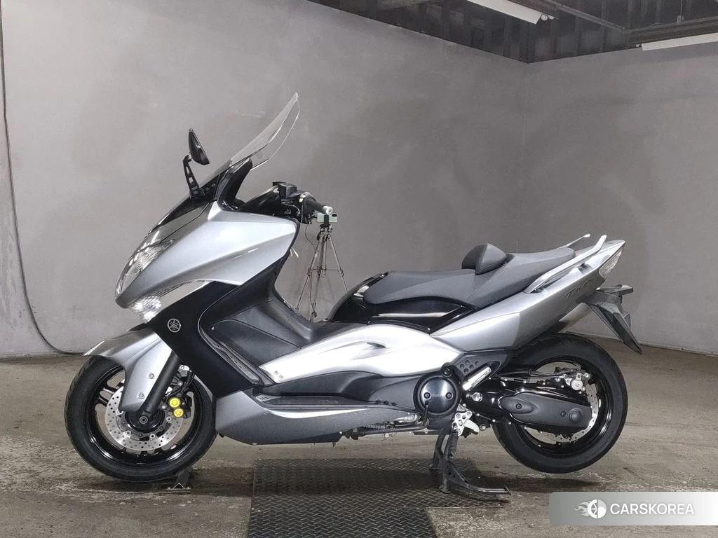 Проданный Yamaha T-MAX 500 id 4176907 из Японии