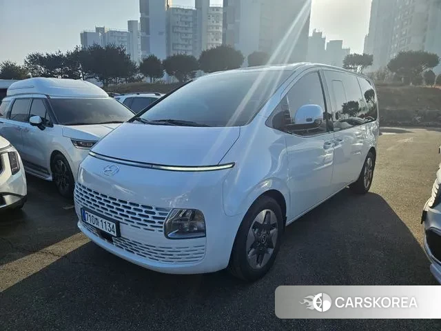 Hyundai Staria 2024 Белый из Кореи, фото 5