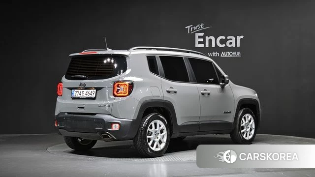 Jeep Renegade id 4429291 из Кореи 12