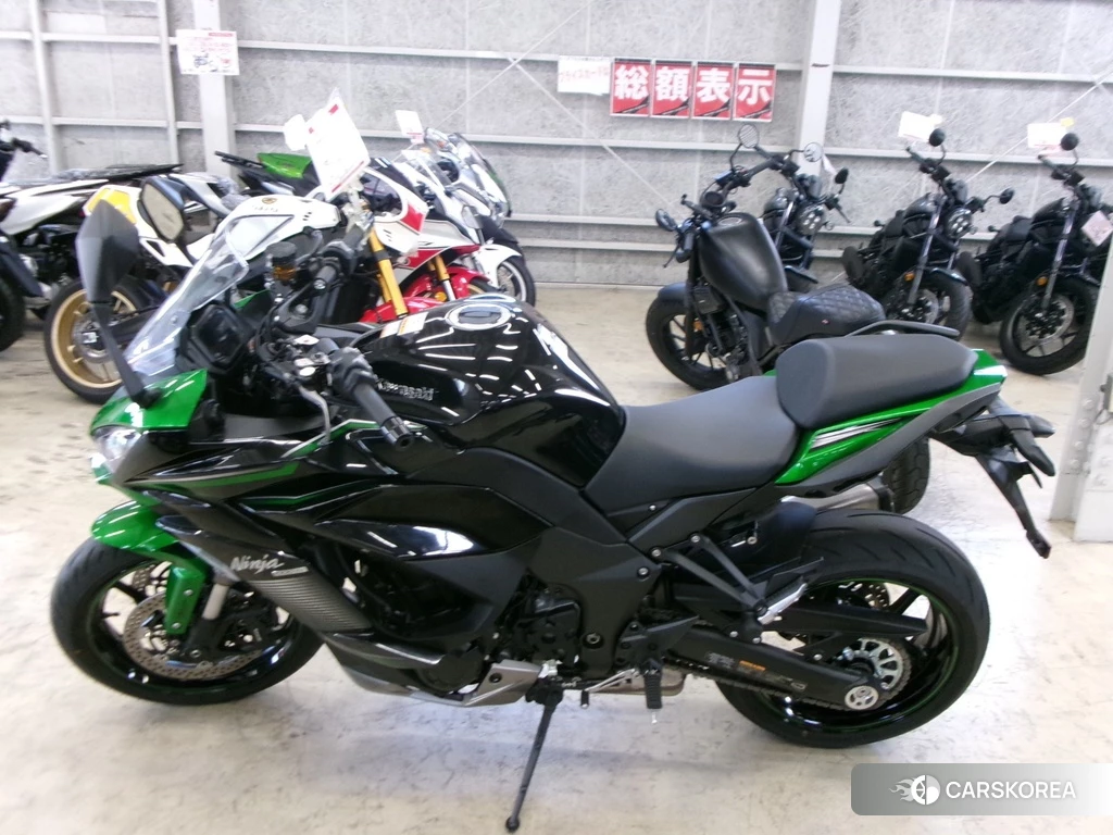 Проданный Kawasaki NINJA 1000 SX 2023 из Японии, фото 2