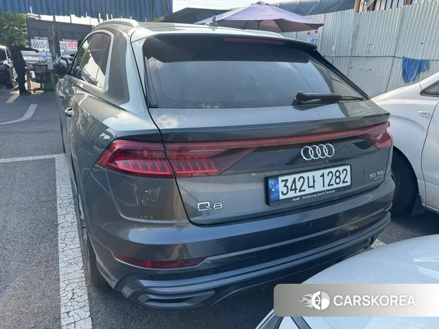 Audi Q8 (4M) 2021 Серый из Кореи, фото 2