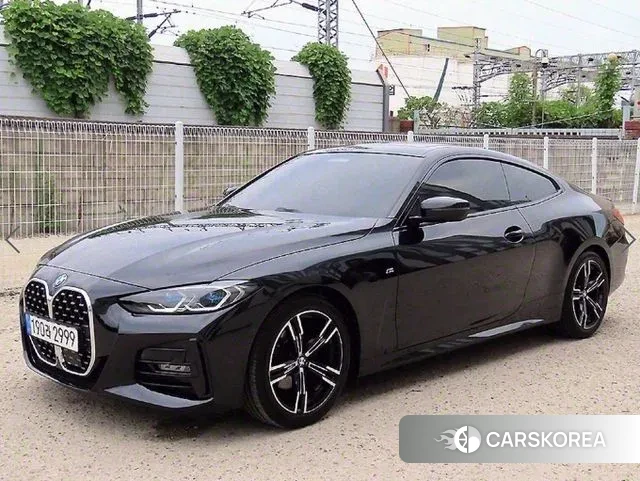 BMW 4 Series (G22) 2022 Черный из Кореи, фото 2