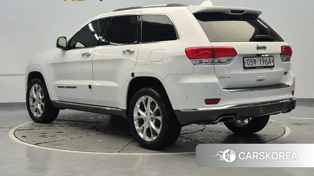 Jeep Grand Cherokee id 4304703 из Кореи 10