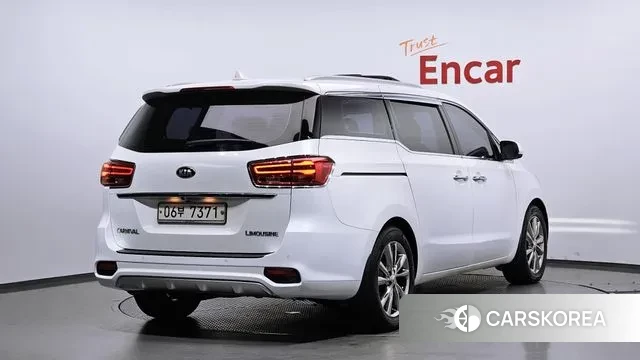 Kia The New Carnival id 3284834 из Кореи 12