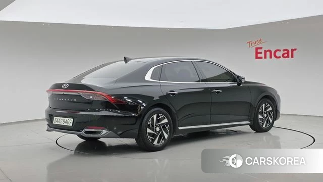 Hyundai The New Grandeur IG Hybrid id 4402749 из Кореи 12
