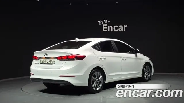 Hyundai Avante AD id 2897120 из Кореи 12