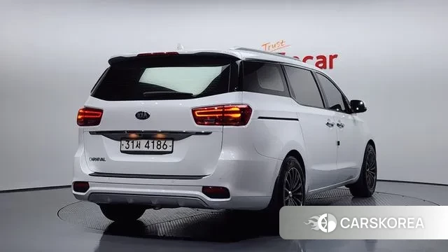 Kia The New Carnival id 3423426 из Кореи 12