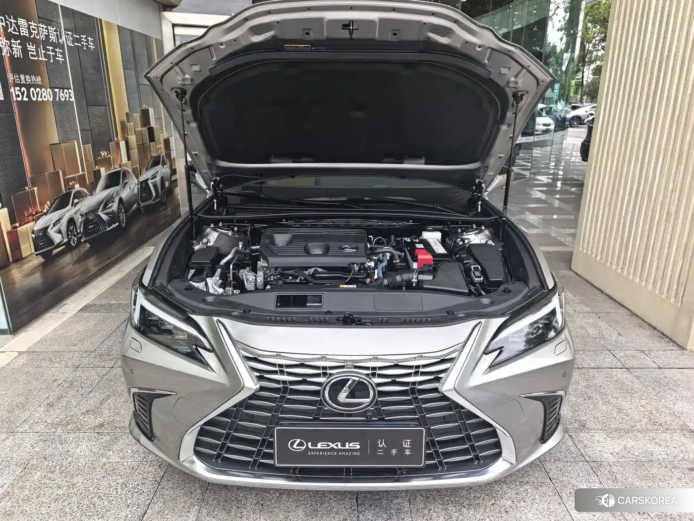 Lexus ES 2025 Silver/gray из Китая, фото 2