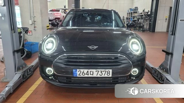 Mini Cooper Clubman 2022 Черный из Кореи, фото 2