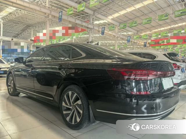 Volkswagen Passat PHEV 2023 Черный из Китая, фото 2
