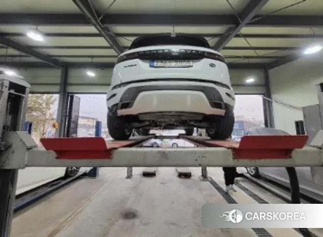 Land Rover Range Rover Evoque 2nd Generation 2022 Белый из Кореи, фото 2