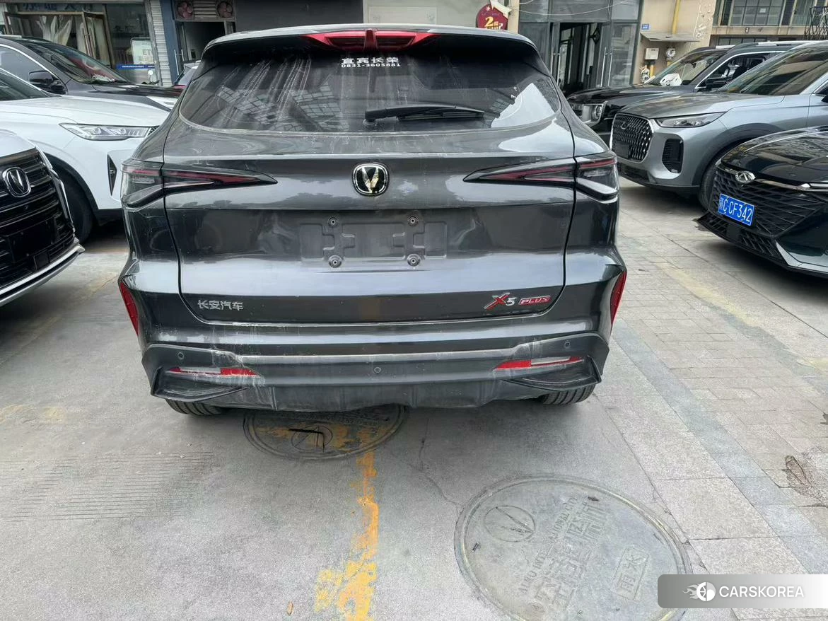 Chang'an X5 PLUS 2024 Темно-серый из Китая, фото 2