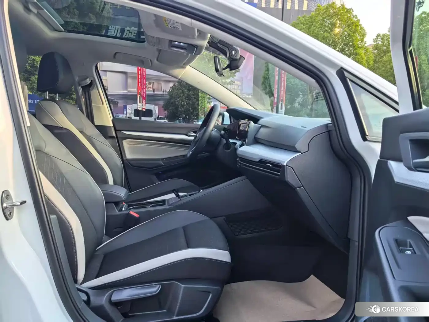 Volkswagen Golf id 4514260 из Китая 12