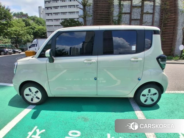 Kia The New Kia Ray EV 2024 Жемчужный цвет из Кореи, фото 3