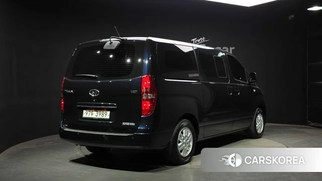 Hyundai The New Grand Starex id 4304674 из Кореи 12