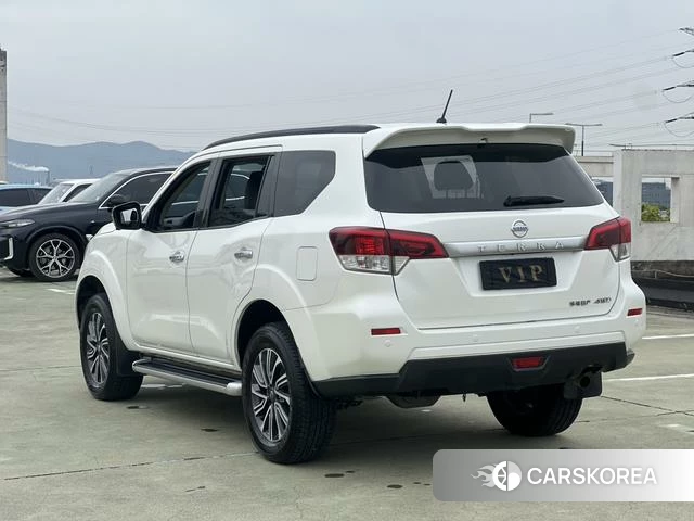Nissan Tuda id 4348784 из Китая 10