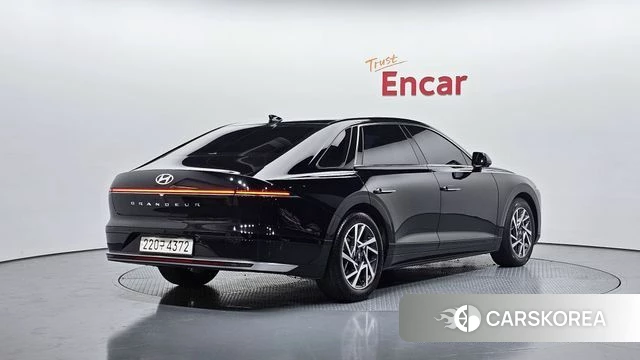 Hyundai Grandeur Hybrid (GN7) id 3842053 из Кореи 12