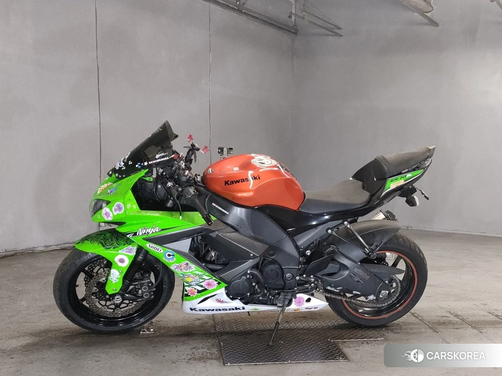 Проданный Kawasaki ZX-10R NINJA 2011 из Японии