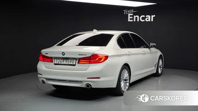 BMW 5 Series (G30) id 3853074 из Кореи 12