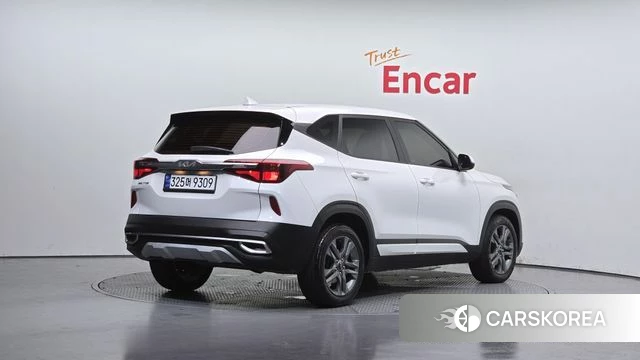 Kia Seltos id 4489612 из Кореи 12