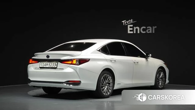 Lexus ES300h 7th generation id 4721547 из Кореи 12