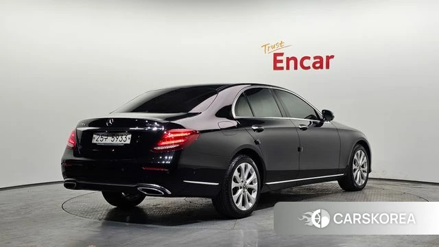 Mercedes-Benz E-Class W213 id 3942580 из Кореи 12