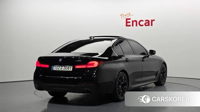 BMW 5 Series (G30) id 3806834 из Кореи 12