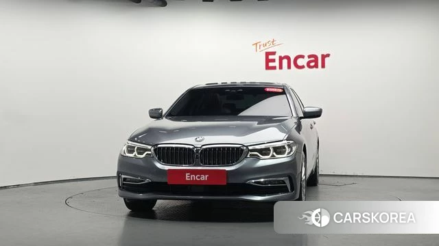 BMW 5 Series (G30) id 4620271 из Кореи 12