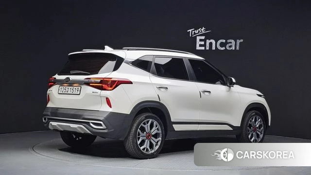 Kia Seltos id 4389906 из Кореи 12