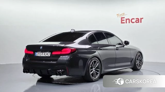 BMW 5 Series (G30) id 4445043 из Кореи 12