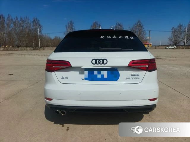 Audi A3 2018 Белый из Китая, фото 2