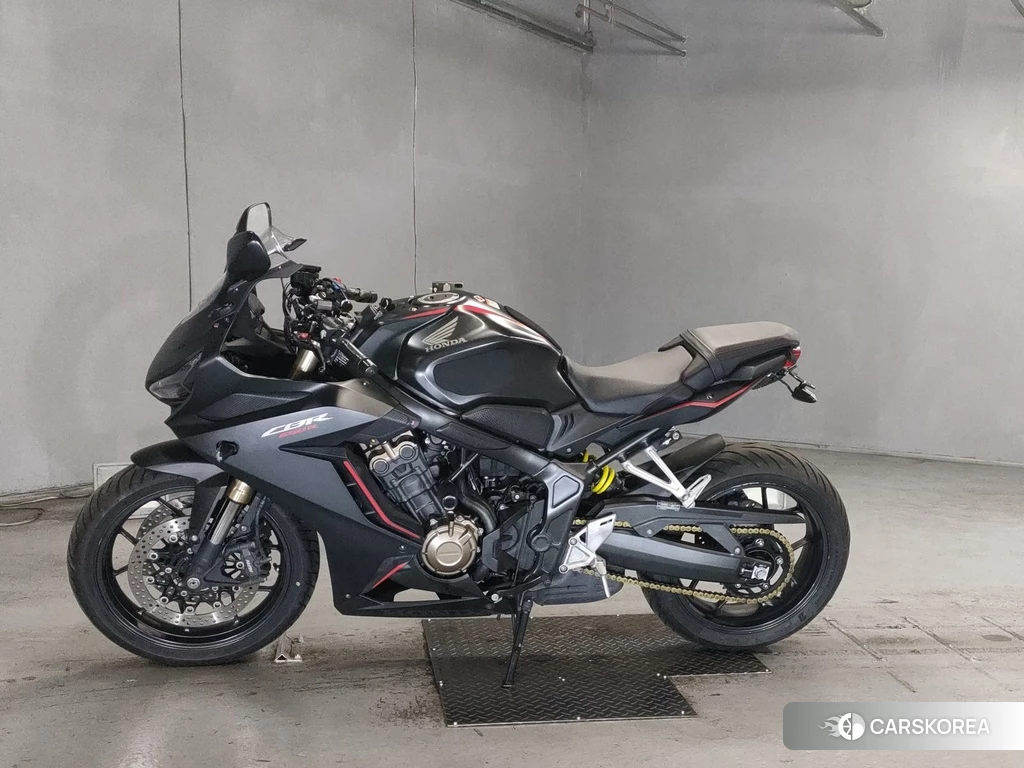 Проданный Honda CBR650R 2019 из Японии, фото 2