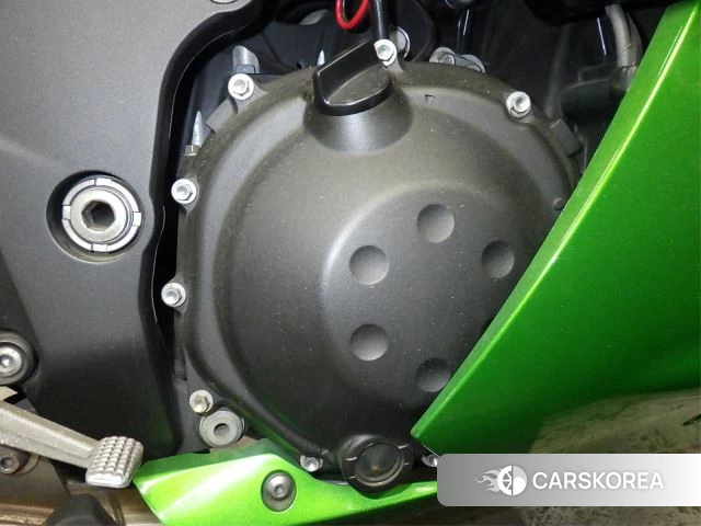 Engine photo