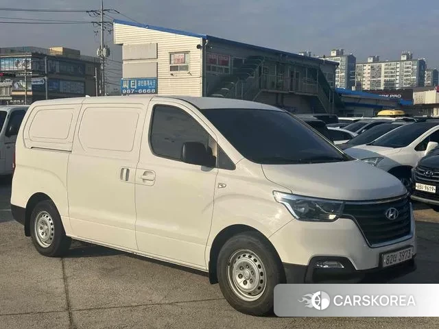 Hyundai The New Grand Starex 2019 Белый из Кореи, фото 5