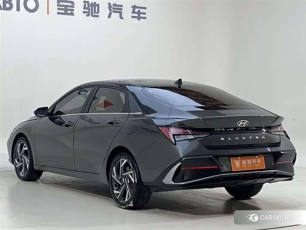 Hyundai Elantra id 4514214 из Китая 12