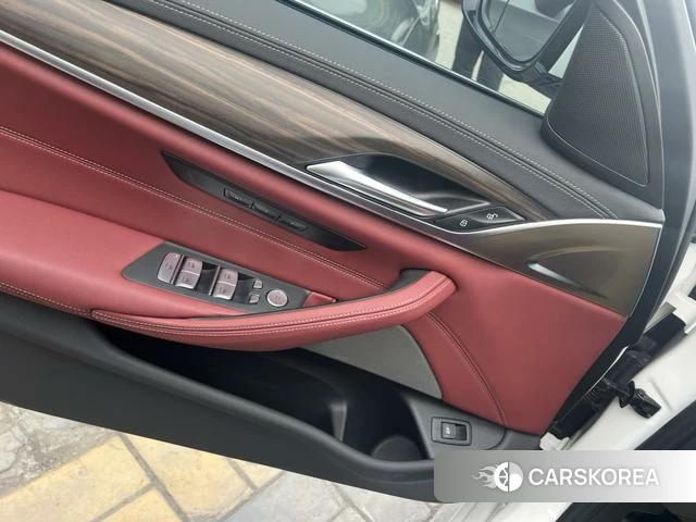 BMW 5 series 2022 Белый из Китая, фото 6
