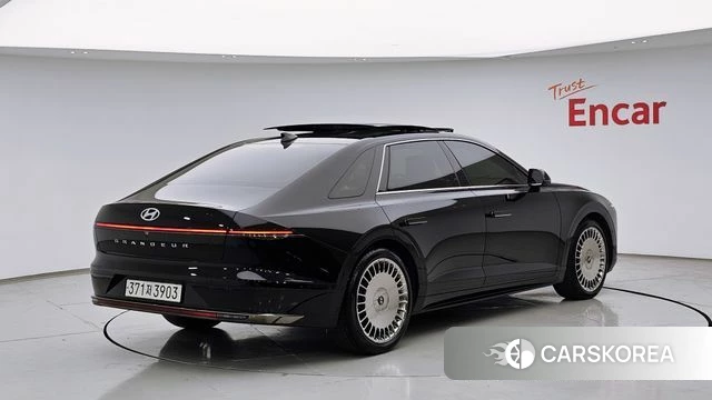 Hyundai Grandeur (GN7) id 4500039 из Кореи 12