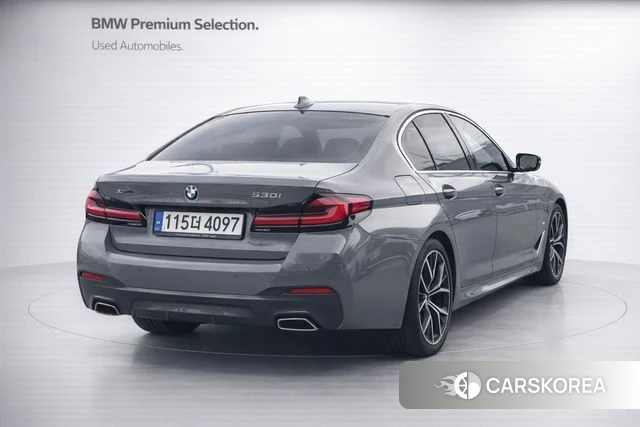 BMW 5 Series (G30) id 3893098 из Кореи 9