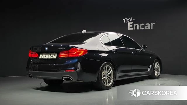 BMW 5 Series (G30) id 4520208 из Кореи 12