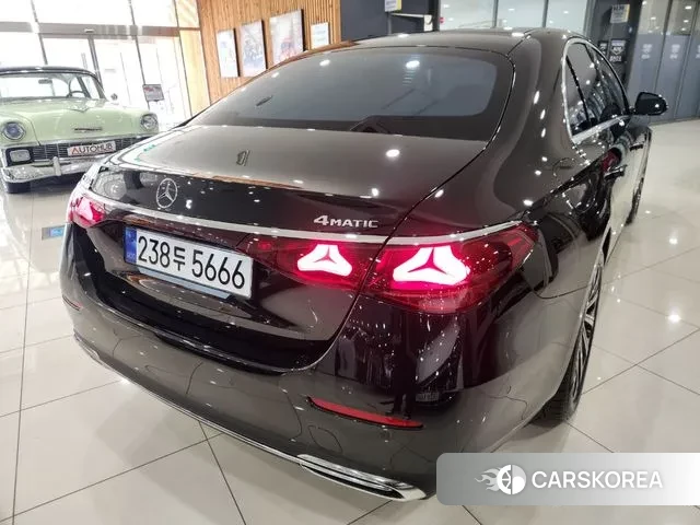 Mercedes-Benz E-Class W214 id 3491737 из Кореи 9